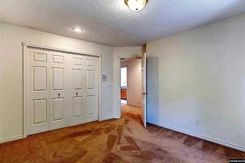 Wickshire, SALEM, OR 97302