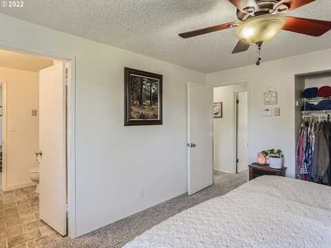 18Th, MCMINNVILLE, OR 97128