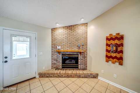 Vermont, LYNN HAVEN, FL 32444