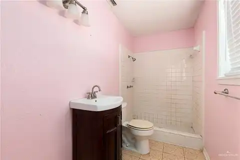 Kerria, MCALLEN, TX 78501