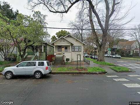 24Th, SACRAMENTO, CA 95816