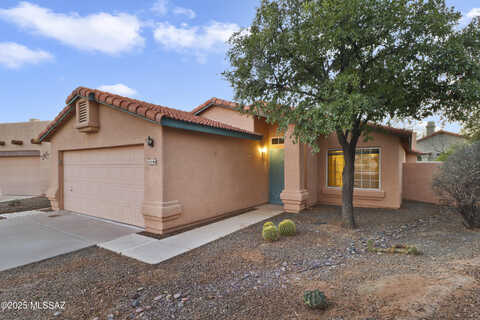 Mesquite Crest, ORO VALLEY, AZ 85755