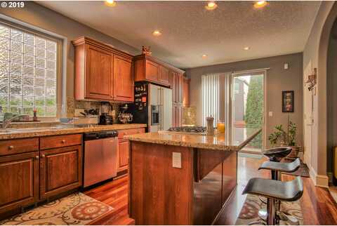Fischer, PORTLAND, OR 97224