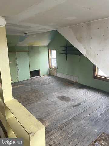 Bosler, LEMOYNE, PA 17043