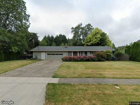 5Th, NEWBERG, OR 97132