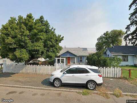 13Th, THE DALLES, OR 97058