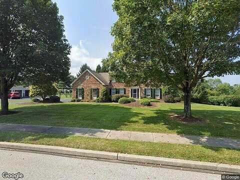 Evan, DOWNINGTOWN, PA 19335