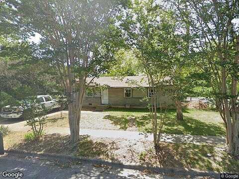 13Th, COPPERAS COVE, TX 76522