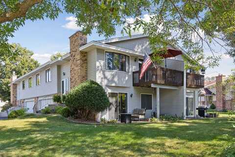 Royal Oaks, SAINT PAUL, MN 55126