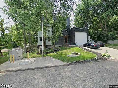 Lords, PRIOR LAKE, MN 55372