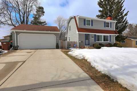 Grand, SAINT PAUL, MN 55110