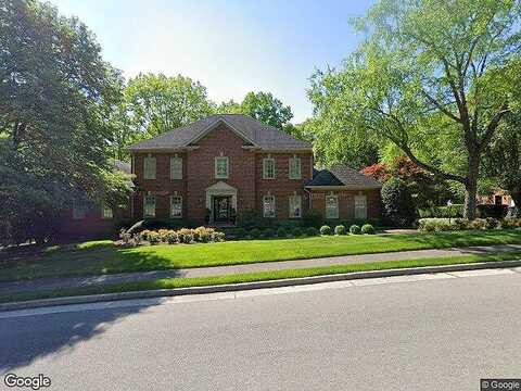 Wellington, ROANOKE, VA 24014