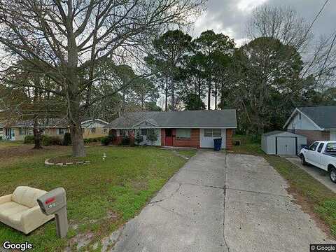 Chestnut, PANAMA CITY, FL 32405