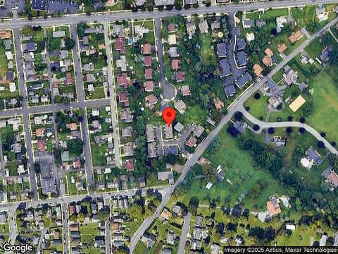 Brookstone, HELLERTOWN, PA 18055