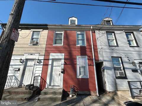 Pine, YORK, PA 17403