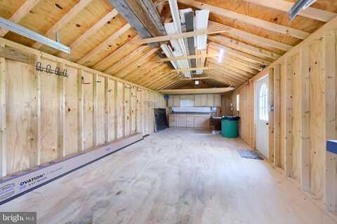 Meadowbrook, YORK, PA 17406