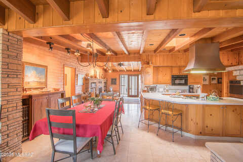 8Th, TUCSON, AZ 85748