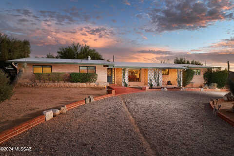 San Anna, TUCSON, AZ 85704