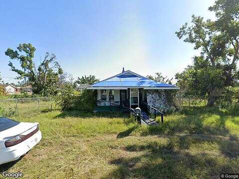 8Th, PANAMA CITY, FL 32401