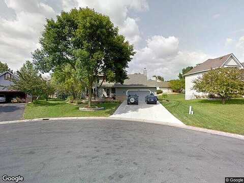 Dove, CHANHASSEN, MN 55317