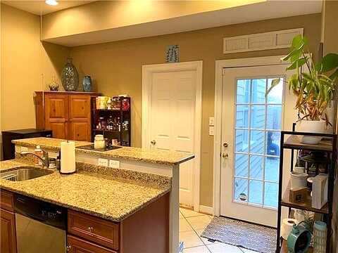 Cary, RICHMOND, VA 23220