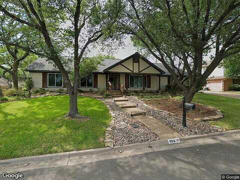 Burgundy, WOODWAY, TX 76712