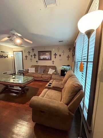Tivy, KERRVILLE, TX 78028