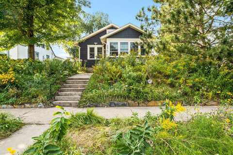 Howell, SAINT PAUL, MN 55104