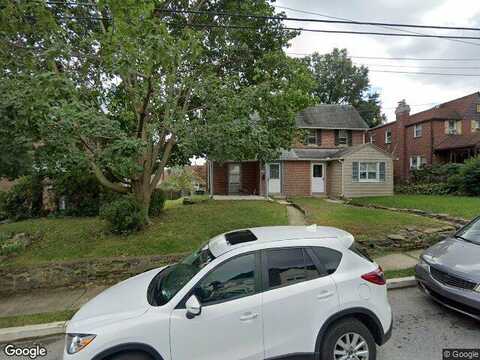 Aubrey, ARDMORE, PA 19003