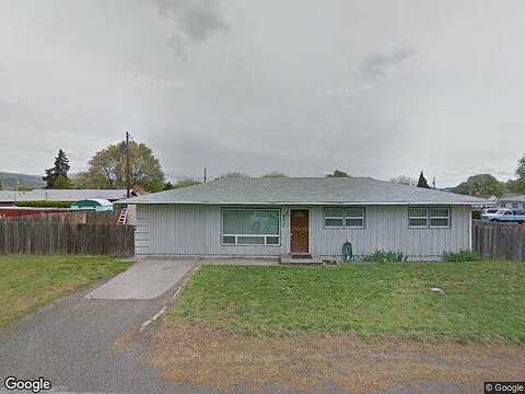 8Th, THE DALLES, OR 97058