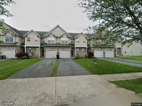 Maple, ALBURTIS, PA 18011