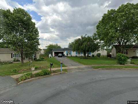 Robin Ann, YORK, PA 17406