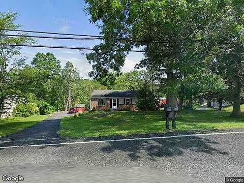 Quakertown, PENNSBURG, PA 18073