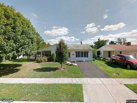 Palm, LEVITTOWN, PA 19054