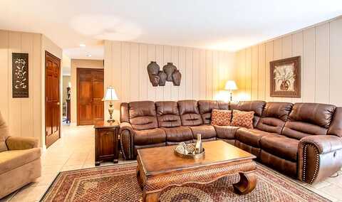 Overhill, BRISTOL, VA 24201