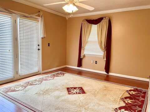 Bryan, RICHLANDS, VA 24641