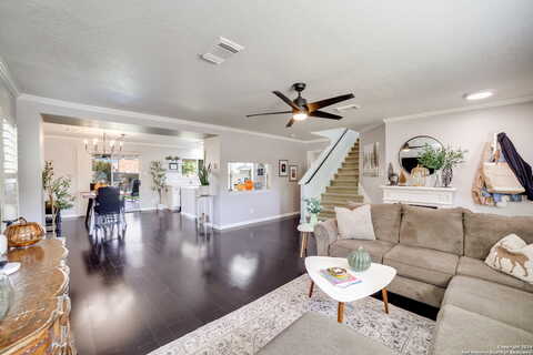 Boxer Bay, LIVE OAK, TX 78233