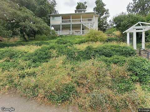 4Th, MOSIER, OR 97040