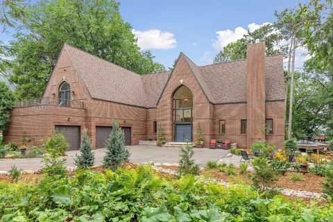 Edgcumbe, SAINT PAUL, MN 55116
