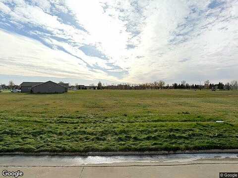 Pebble Beach, EAST GRAND FORKS, MN 56721