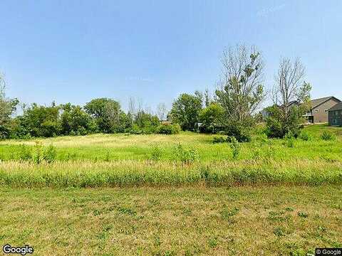 Jennifer, SHAKOPEE, MN 55379