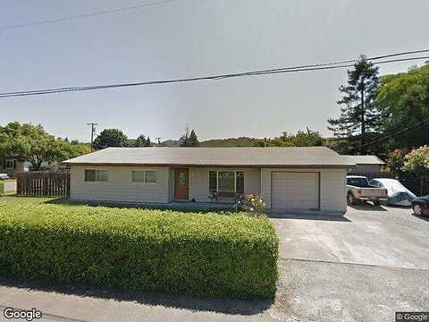Chestnut, MYRTLE CREEK, OR 97457