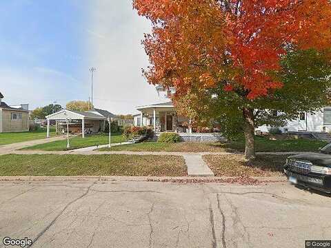 Oak, MABEL, MN 55954