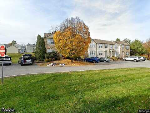 Royal, MANCHESTER, PA 17345