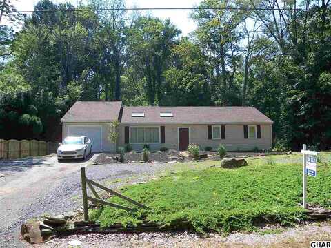 Bull, LEWISBERRY, PA 17339