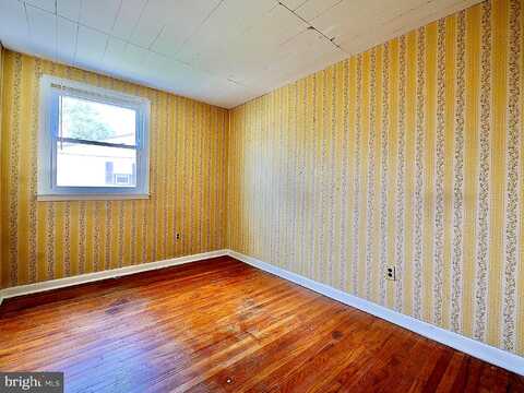 13Th, MARCUS HOOK, PA 19061