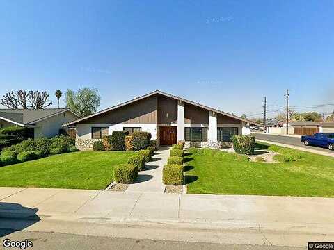 Pine, SHAFTER, CA 93263