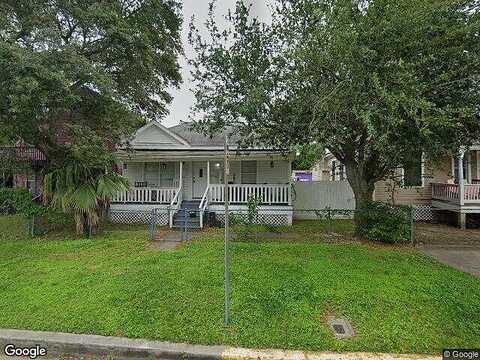 Avenue P, GALVESTON, TX 77550