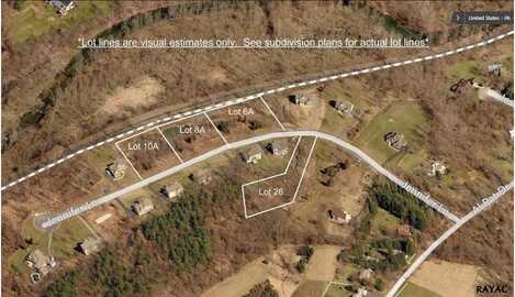 Jennifer, DILLSBURG, PA 17019