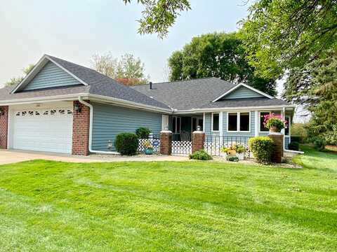 Lois, SAINT PAUL, MN 55126